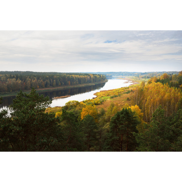  10 brīnišķīgas vietas rudens pastaigām pie Latvijas upēm 